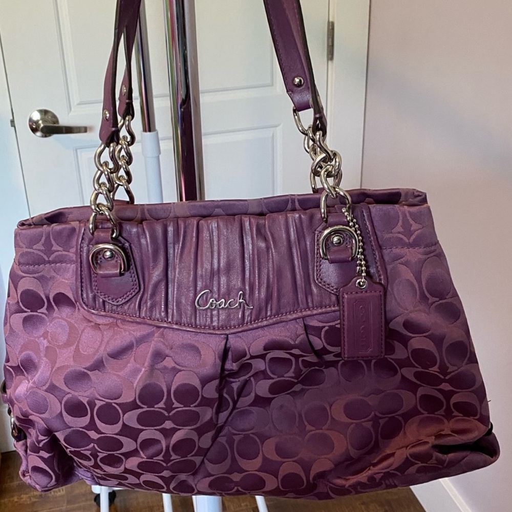 Classic Coach Purse